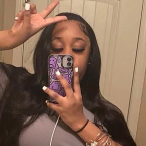 Meet your Posher, Jaliah